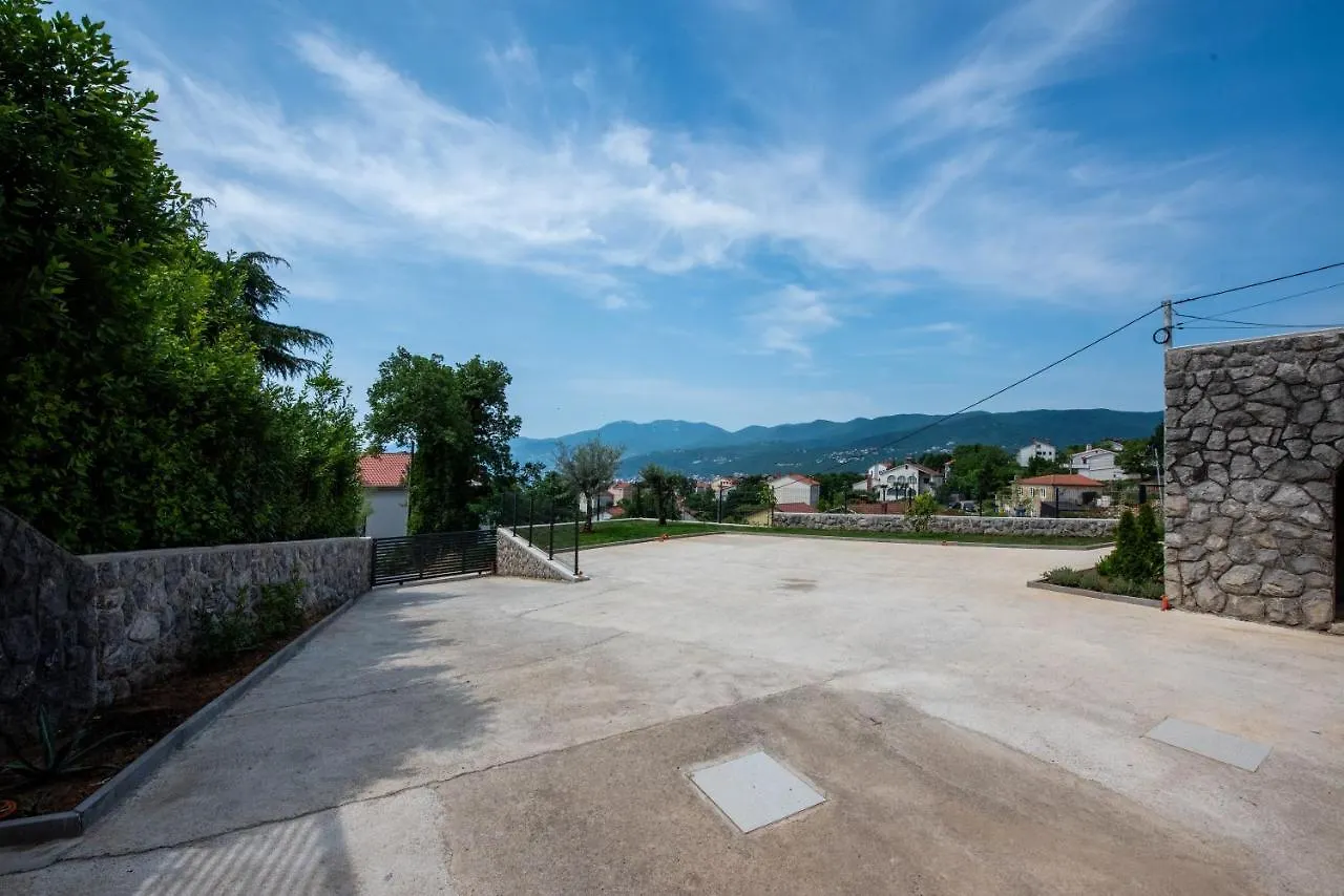 Apartments Alba Chiara Kastav 0*,